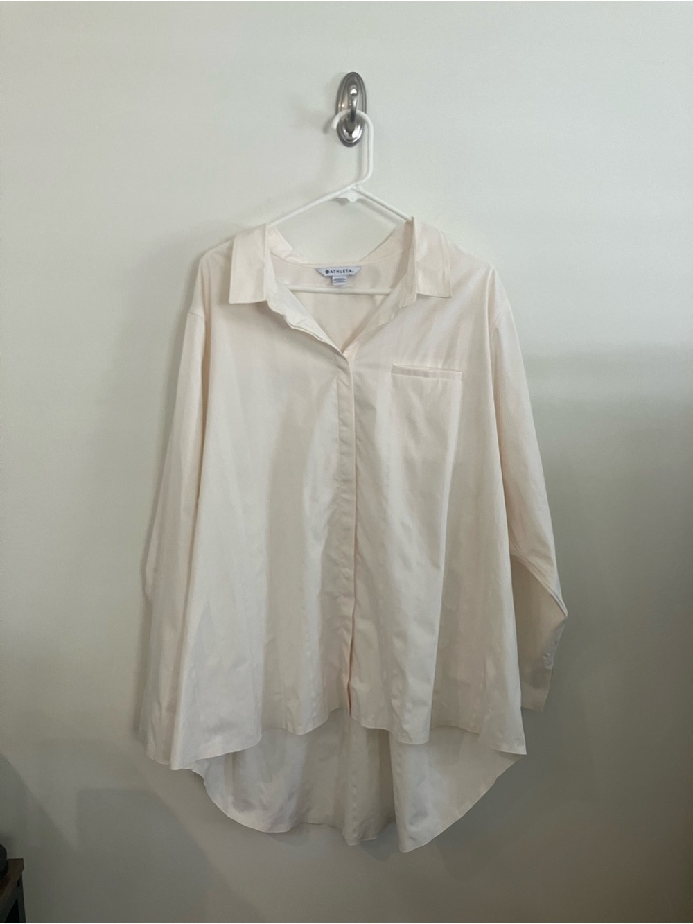 Athleta Cream Lightweight Tunic Top with Button Placket and